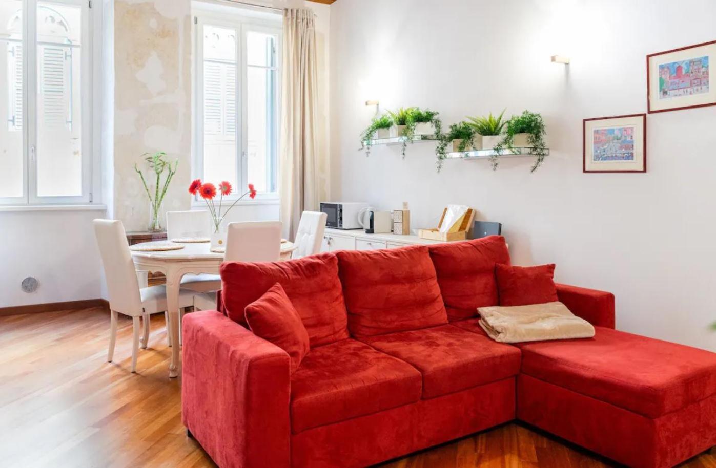 Magnolia Home - Piazza Delle Erbe Verona Luaran gambar